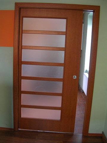Posuvné dveře
