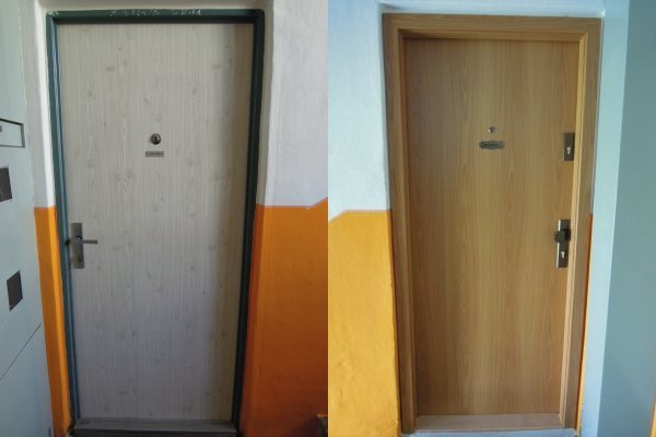 Vchodové dveře v „paneláku“